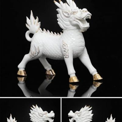 TƯỢNG SỨ KỲ LÂN TRẮNG VIỀN VÀNG